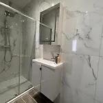 Star London Finchley Road 1-Bed Hideaway